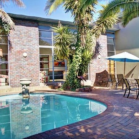 African Moon Corporate House Kempton Park Eksteriør bilde