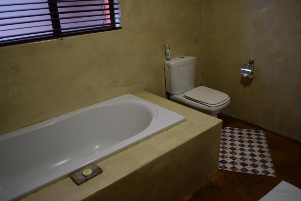 African Moon Corporate House Kempton Park Eksteriør bilde